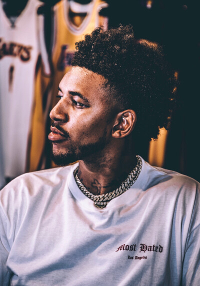 脚步失衡 脚步失衡