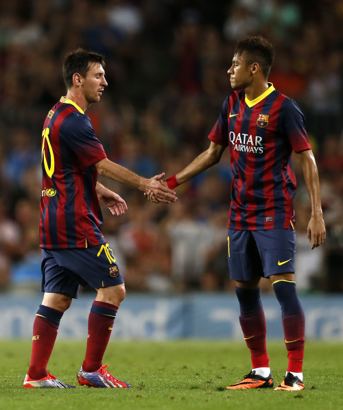 板凳席给到 板凳席给到