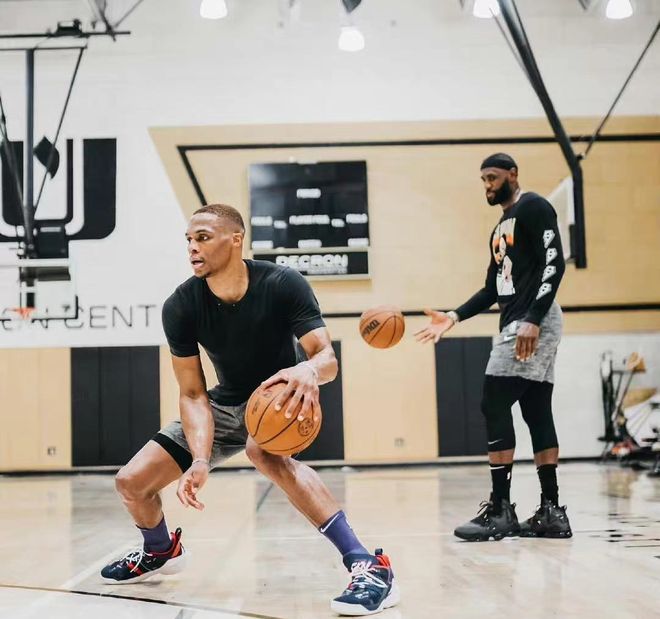 基线为固定 基线为固定